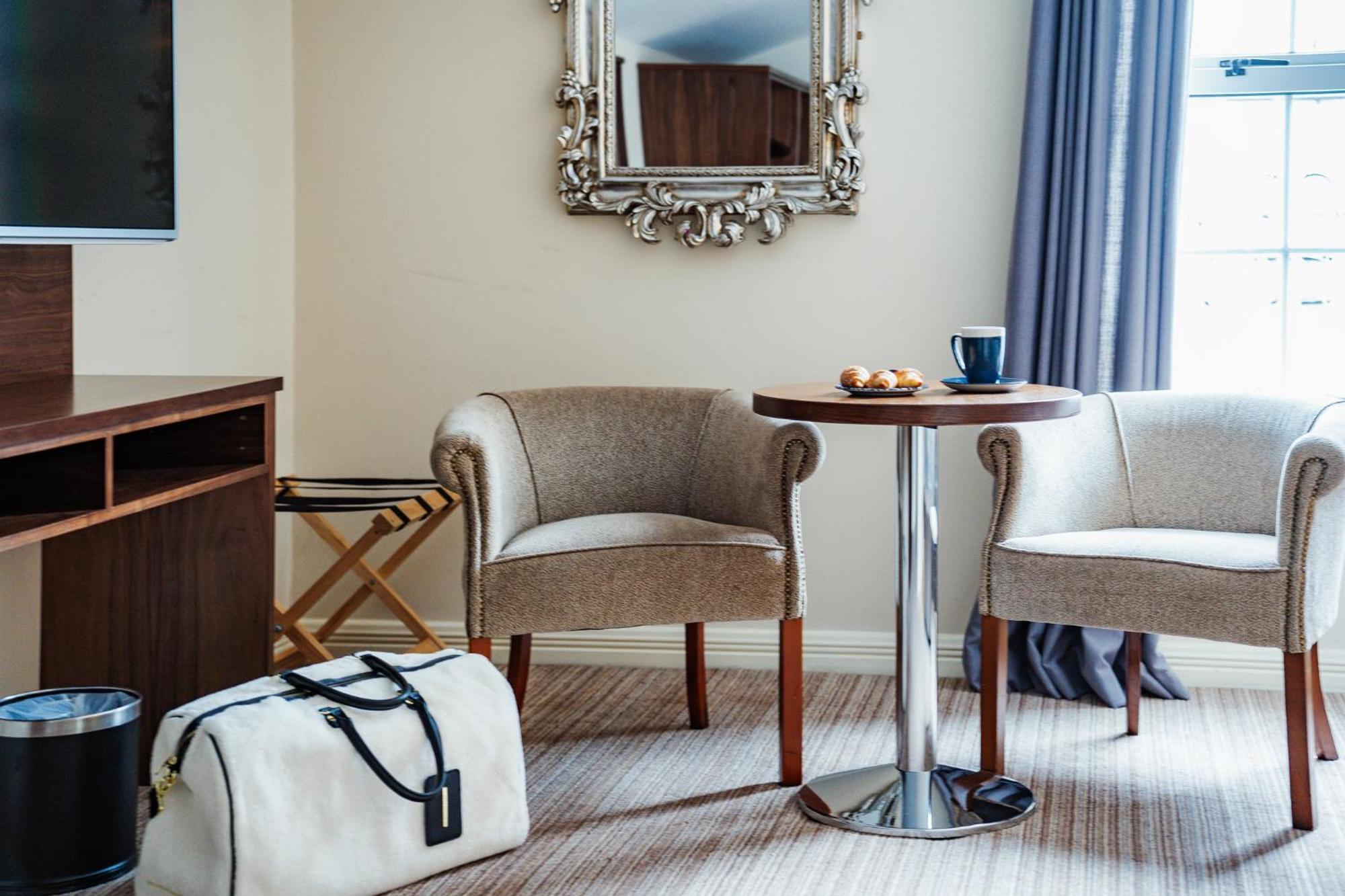 The Wyatt Hotel Westport Exterior foto