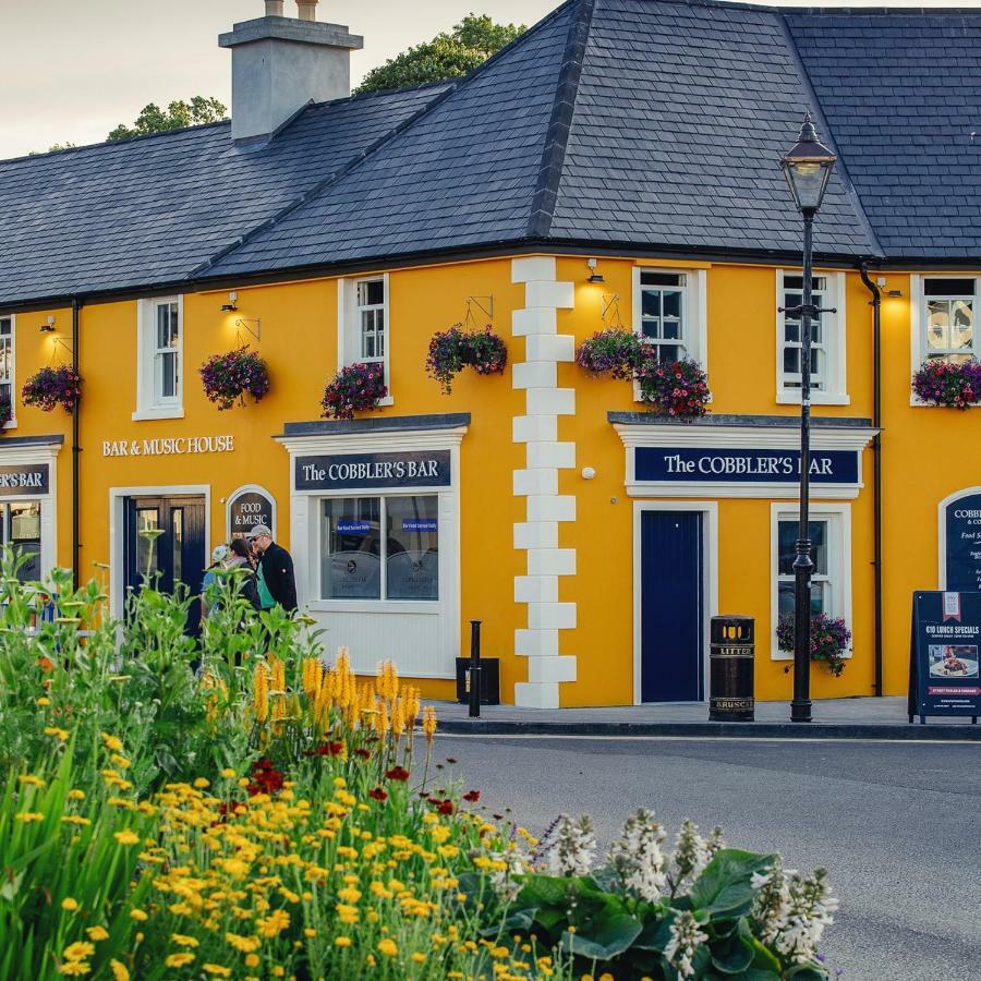 The Wyatt Hotel Westport Exterior foto